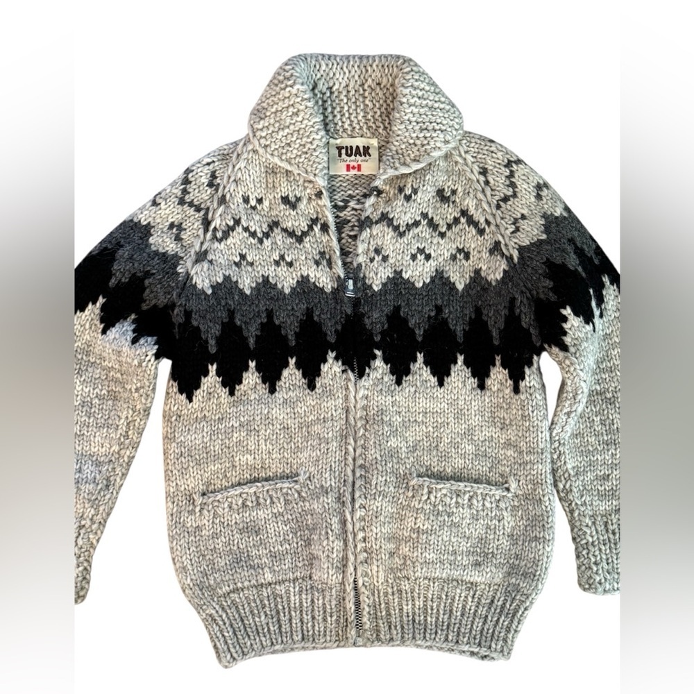 Tuak Cowichan Gray and Black 100% Wool Sweater - Picture 2 of 9